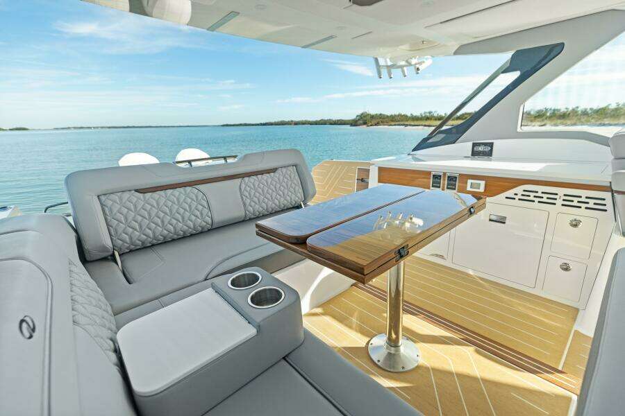 43ft Regal Yacht For Sale