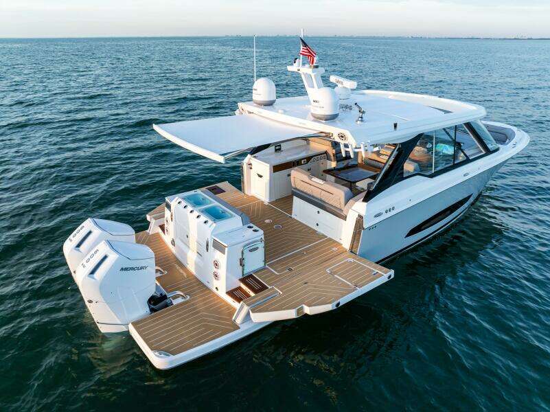 43ft Regal Yacht For Sale