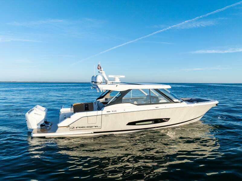 43ft Regal Yacht For Sale