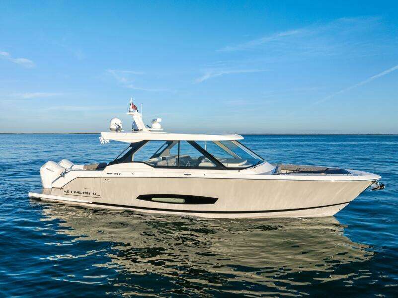 43ft Regal Yacht For Sale