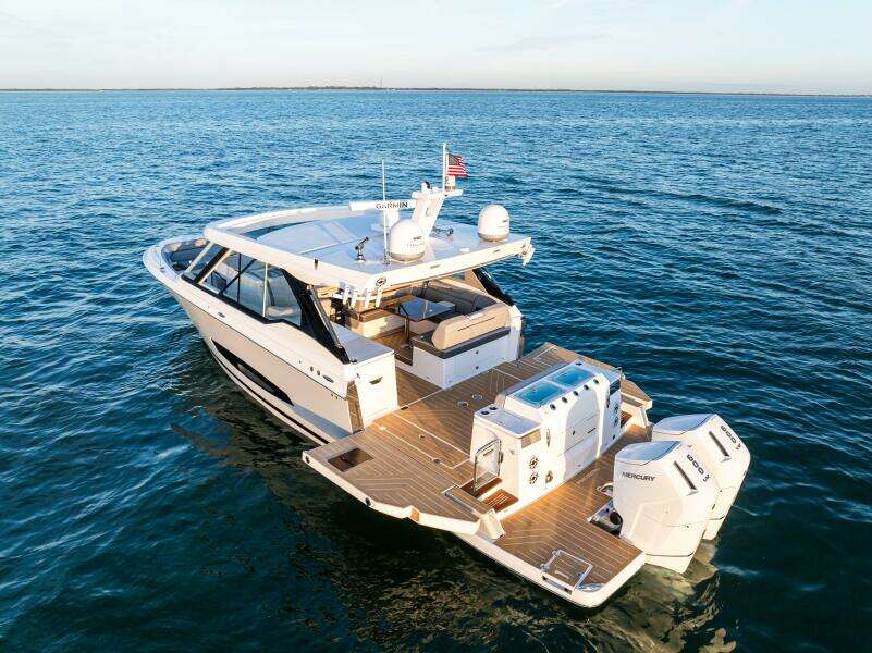 43ft Regal Yacht For Sale