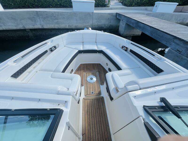 LEMONADE 31ft Sea Ray Yacht For Sale