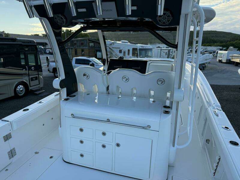37ft Edgewater Yacht For Sale