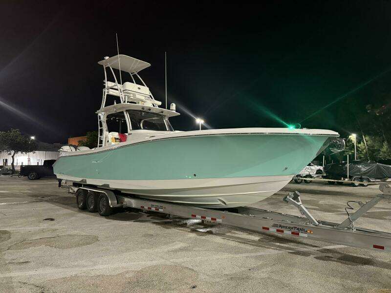 37ft Edgewater Yacht For Sale