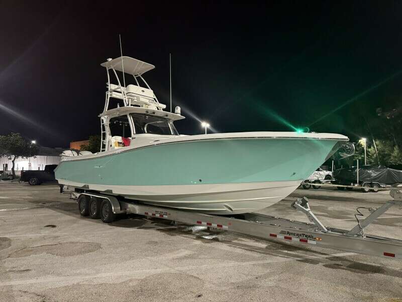 37ft Edgewater Yacht For Sale