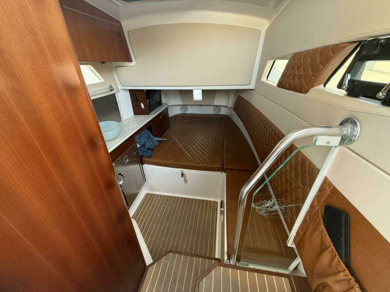 37ft Edgewater Yacht For Sale