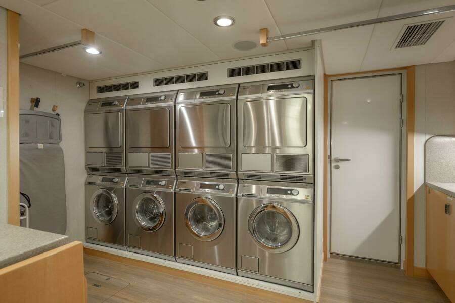 KAISER 196ft Abeking  amp  Rasmussen Yacht For Sale