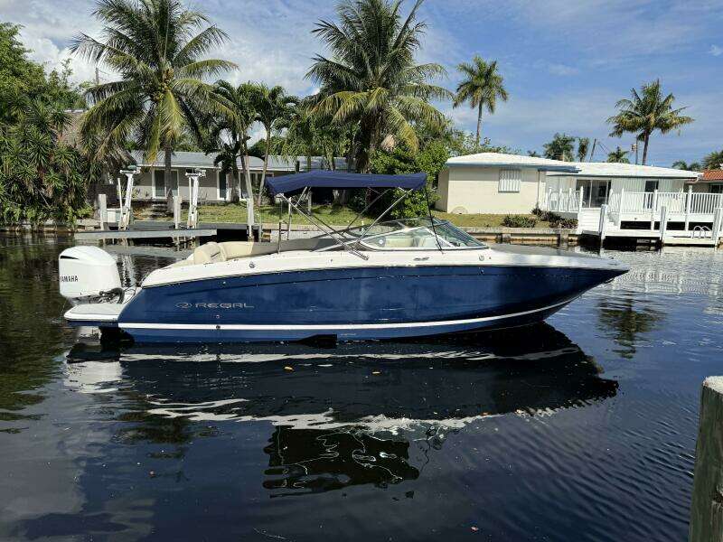27ft Regal Yacht For Sale