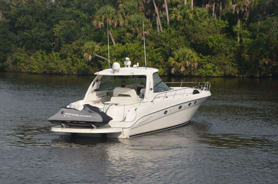 Sea Ray 46 4 RICH-SHER OR POORER - Exterior