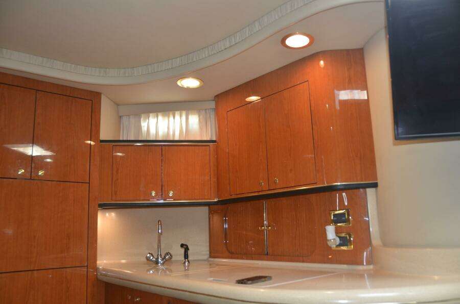 Sea Ray 46 4 RICH-SHER OR POORER - Galley