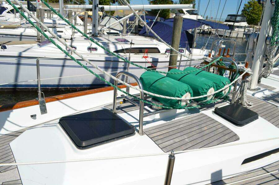 Fleur De Lys 43ft Hans Christian Yacht For Sale