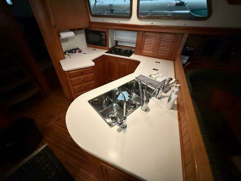 Fleur De Lys 43ft Hans Christian Yacht For Sale