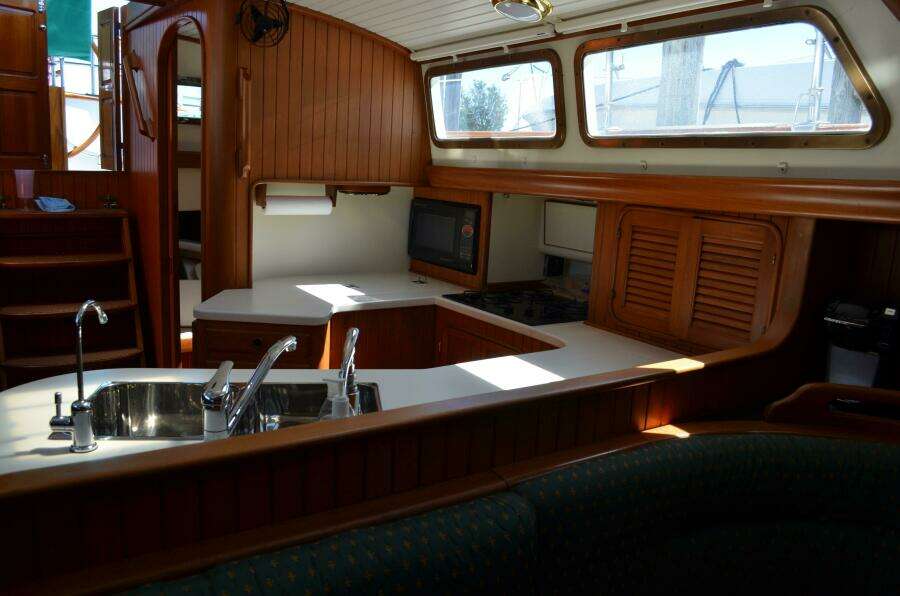 Fleur De Lys 43ft Hans Christian Yacht For Sale