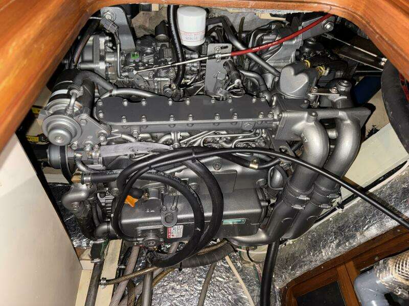 Fleur De Lys 43ft Hans Christian Yacht For Sale