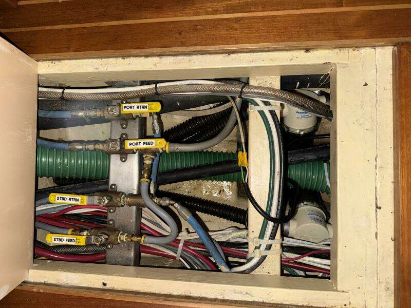 Fleur De Lys 43ft Hans Christian Yacht For Sale