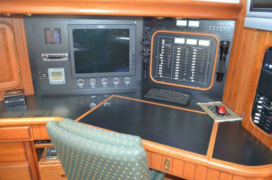 Fleur De Lys 43ft Hans Christian Yacht For Sale