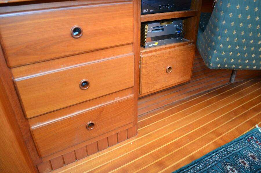 Fleur De Lys 43ft Hans Christian Yacht For Sale