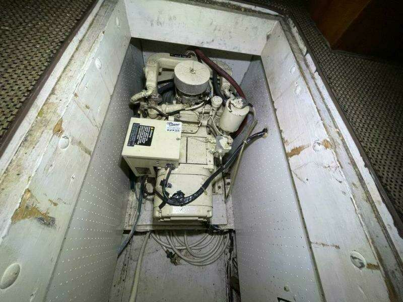 40ft Egg Harbor Yacht For Sale