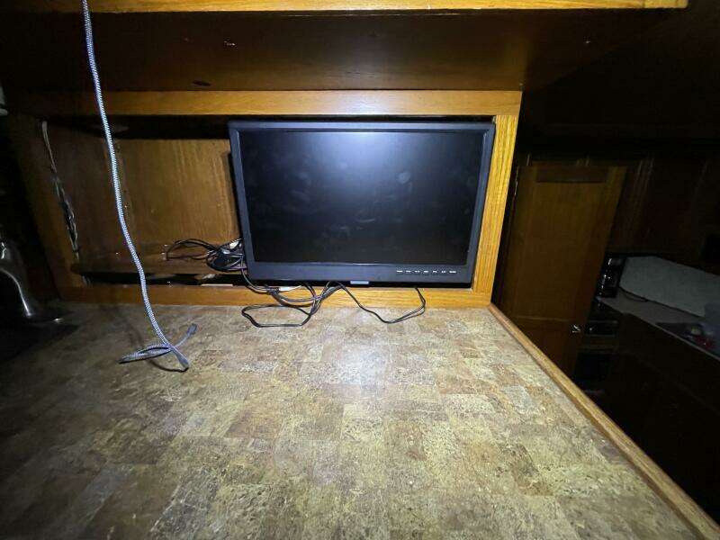 40ft Egg Harbor Yacht For Sale