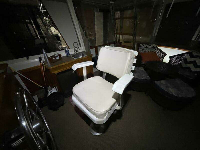 40ft Egg Harbor Yacht For Sale