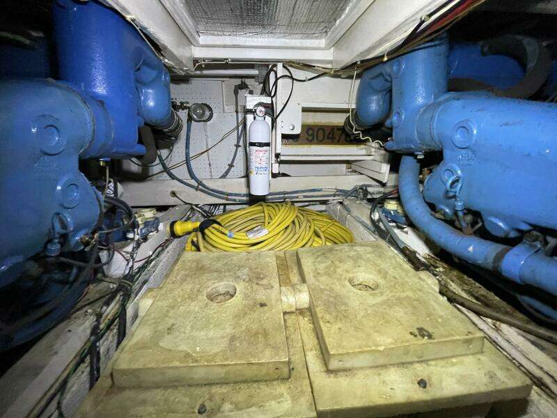 40ft Egg Harbor Yacht For Sale