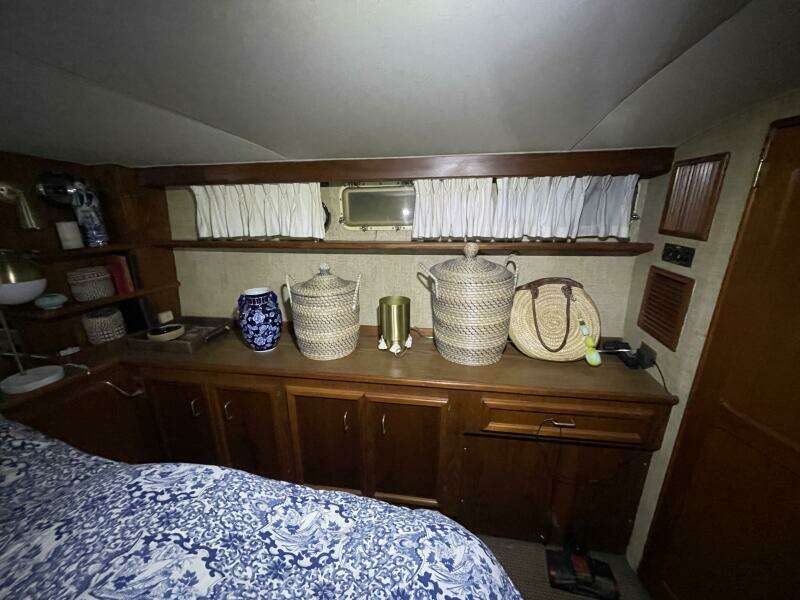 40ft Egg Harbor Yacht For Sale