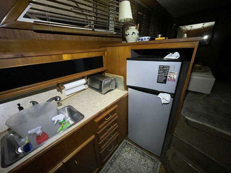 40ft Egg Harbor Yacht For Sale