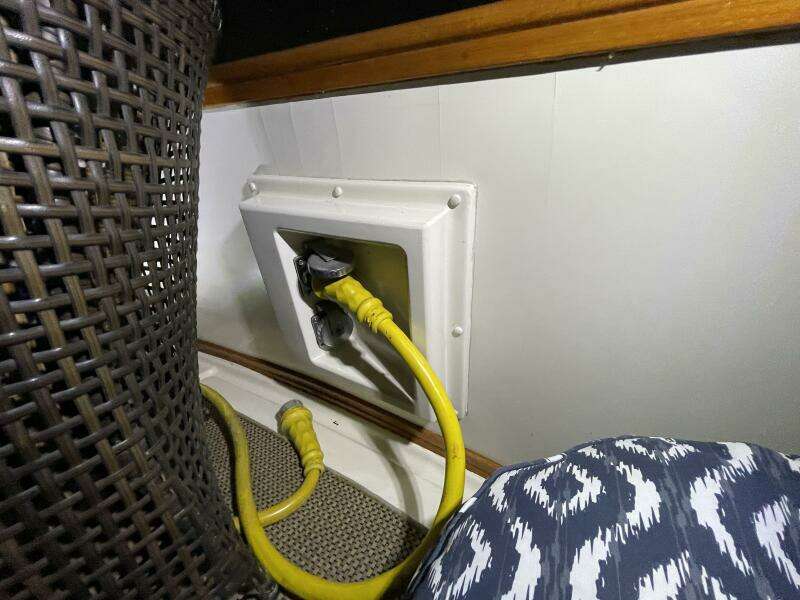 40ft Egg Harbor Yacht For Sale