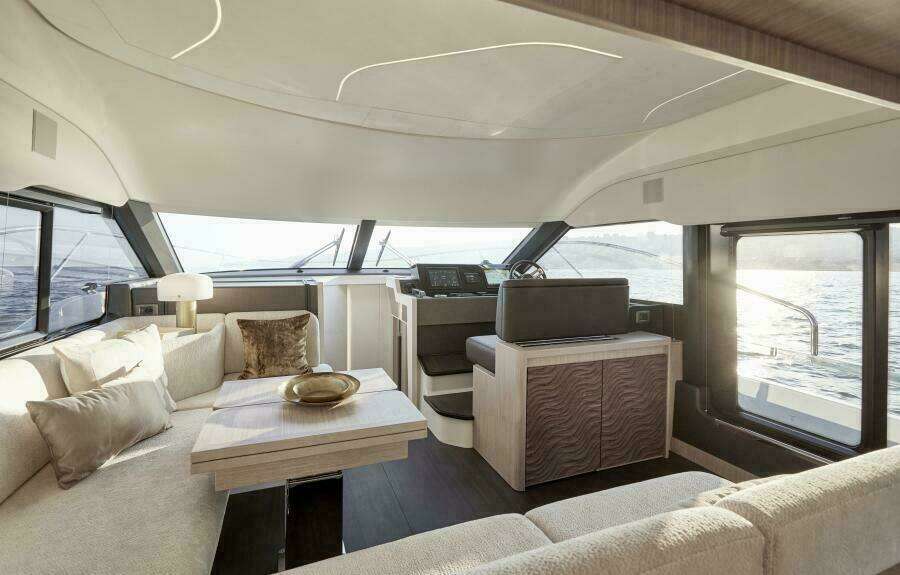 2026 49 Prestige F4 Flybridge - Salon/Dinette Sistership