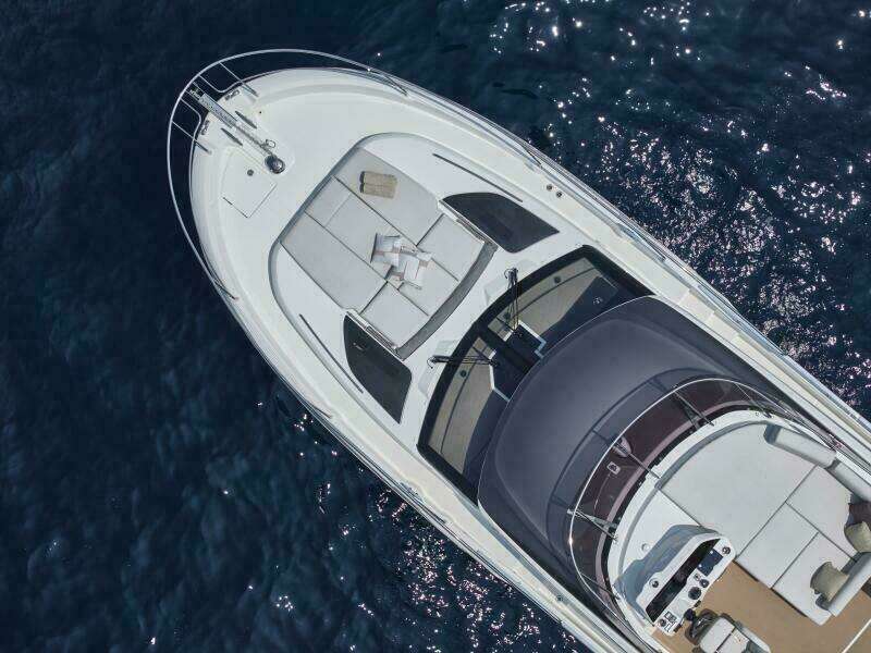 2026 49 Prestige F4 Flybridge - Bow Overview Sistership