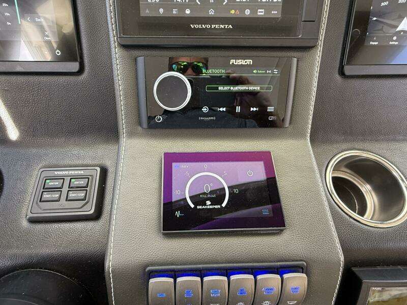 40ft Riviera Yacht For Sale