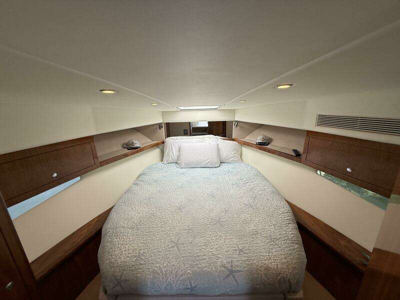 40ft Riviera Yacht For Sale