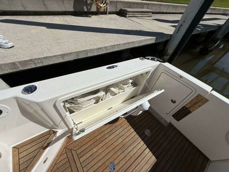 40ft Riviera Yacht For Sale