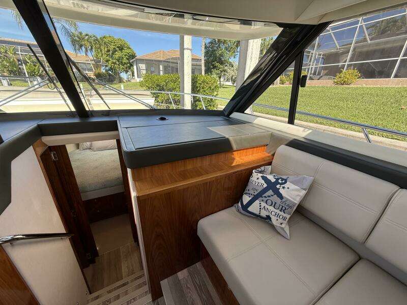 40ft Riviera Yacht For Sale