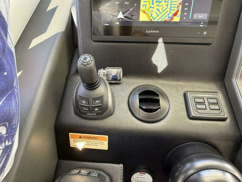 40ft Riviera Yacht For Sale