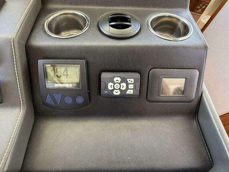 40ft Riviera Yacht For Sale