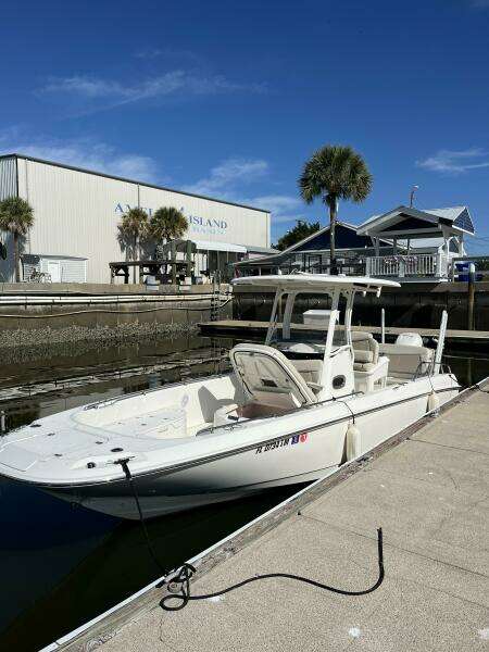 27ft Boston Whaler Yacht For Sale