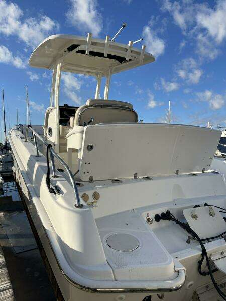 27ft Boston Whaler Yacht For Sale