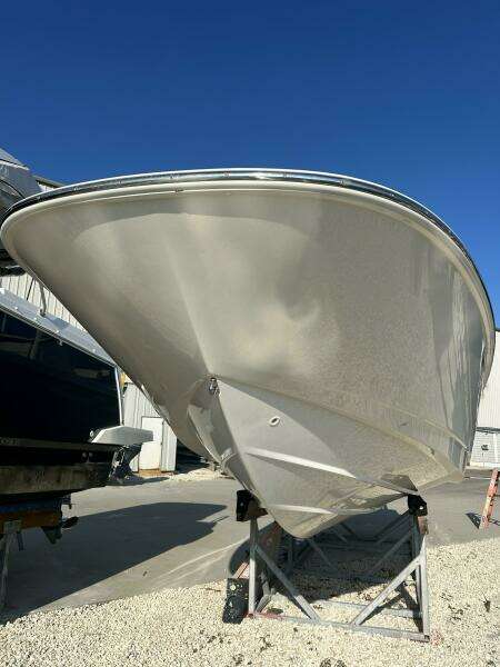 27ft Boston Whaler Yacht For Sale