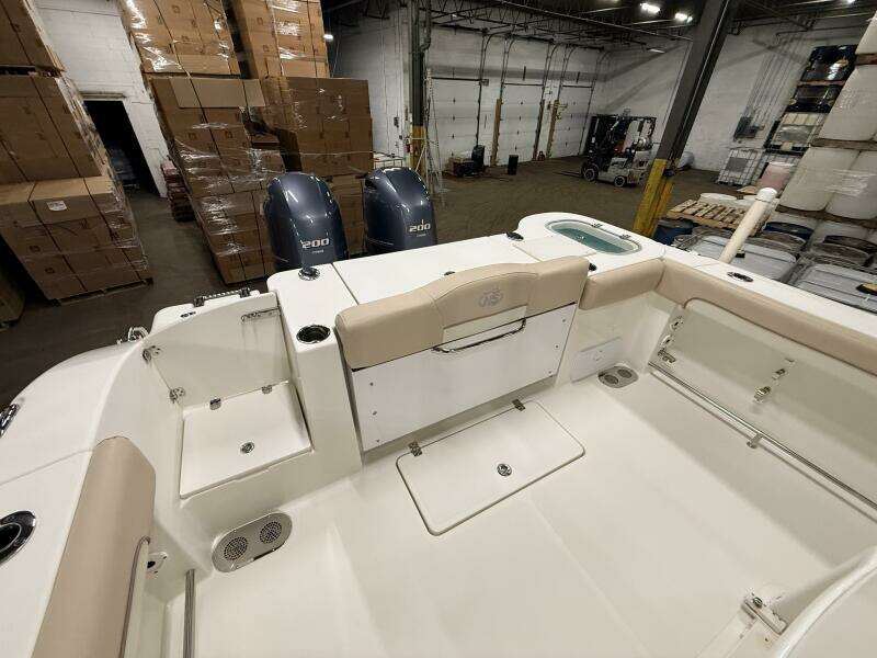 28ft NauticStar Yacht For Sale