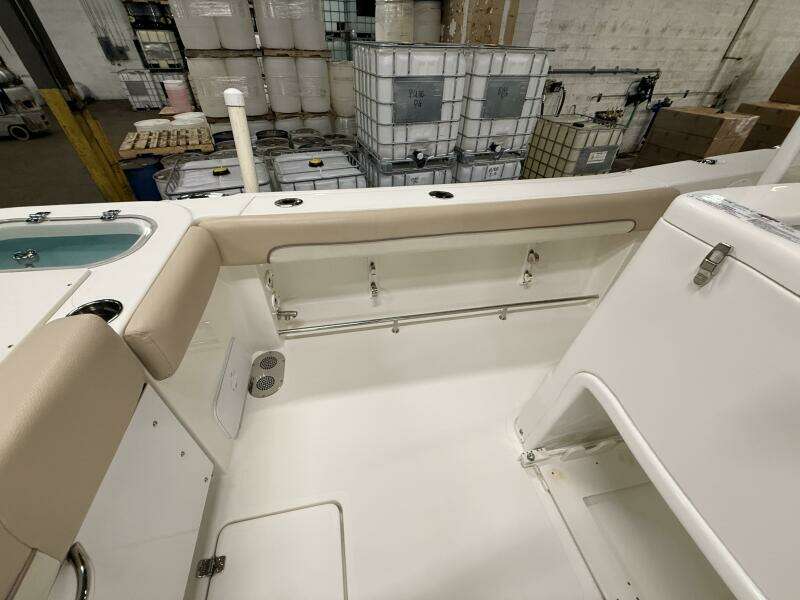 28ft NauticStar Yacht For Sale