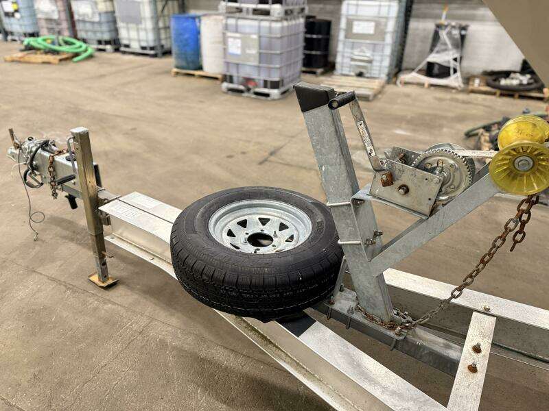 28ft NauticStar Yacht For Sale