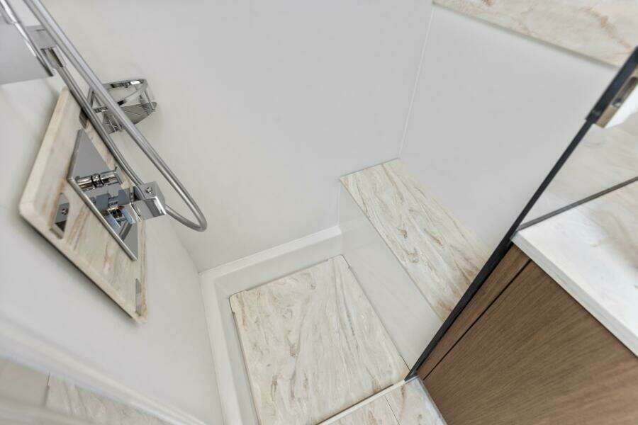 2026 Prestige F5.7 Flybridge - Master Suite Head