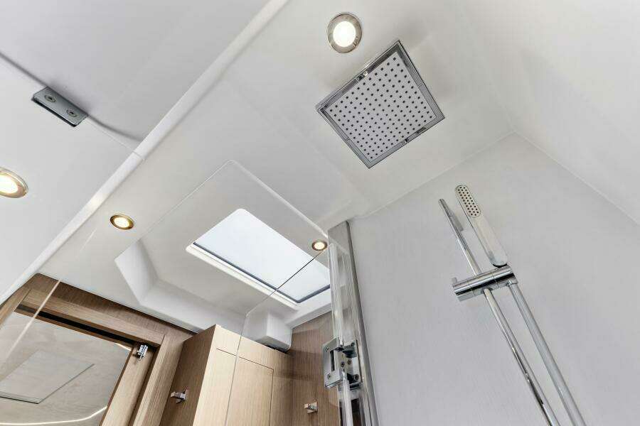 2026 Prestige F5.7 Flybridge - Master Suite Head