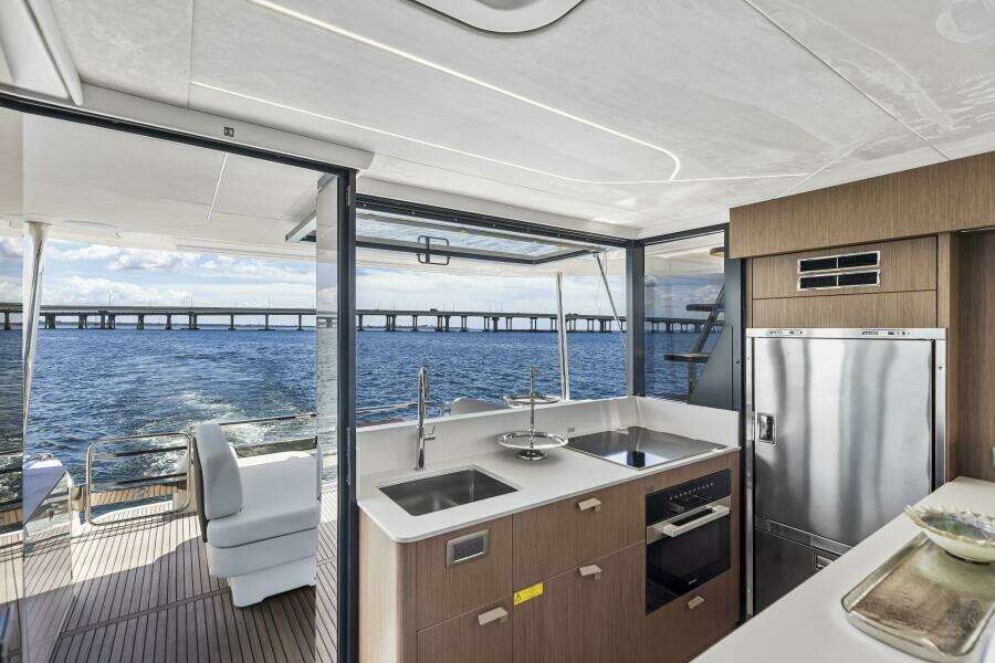 2026 Prestige F5.7 Flybridge - Galley
