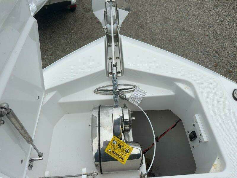 Violet 23ft Edgewater Yacht For Sale