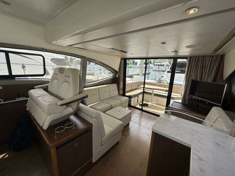 40ft Sea Ray Yacht For Sale