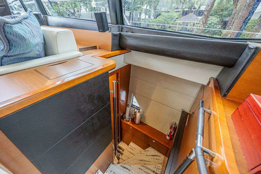 58ft Prestige Yacht For Sale