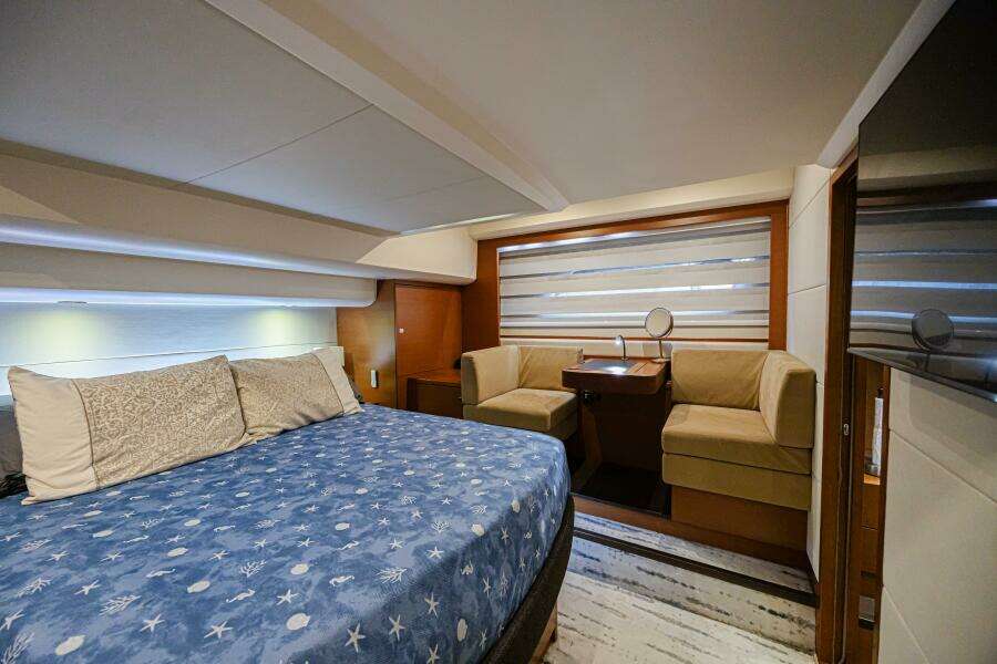 58ft Prestige Yacht For Sale