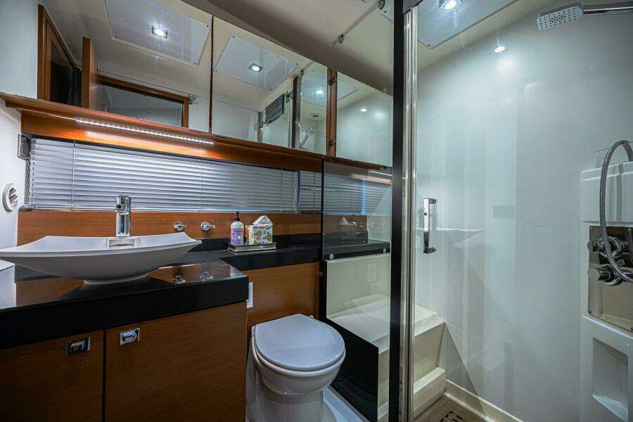 58ft Prestige Yacht For Sale